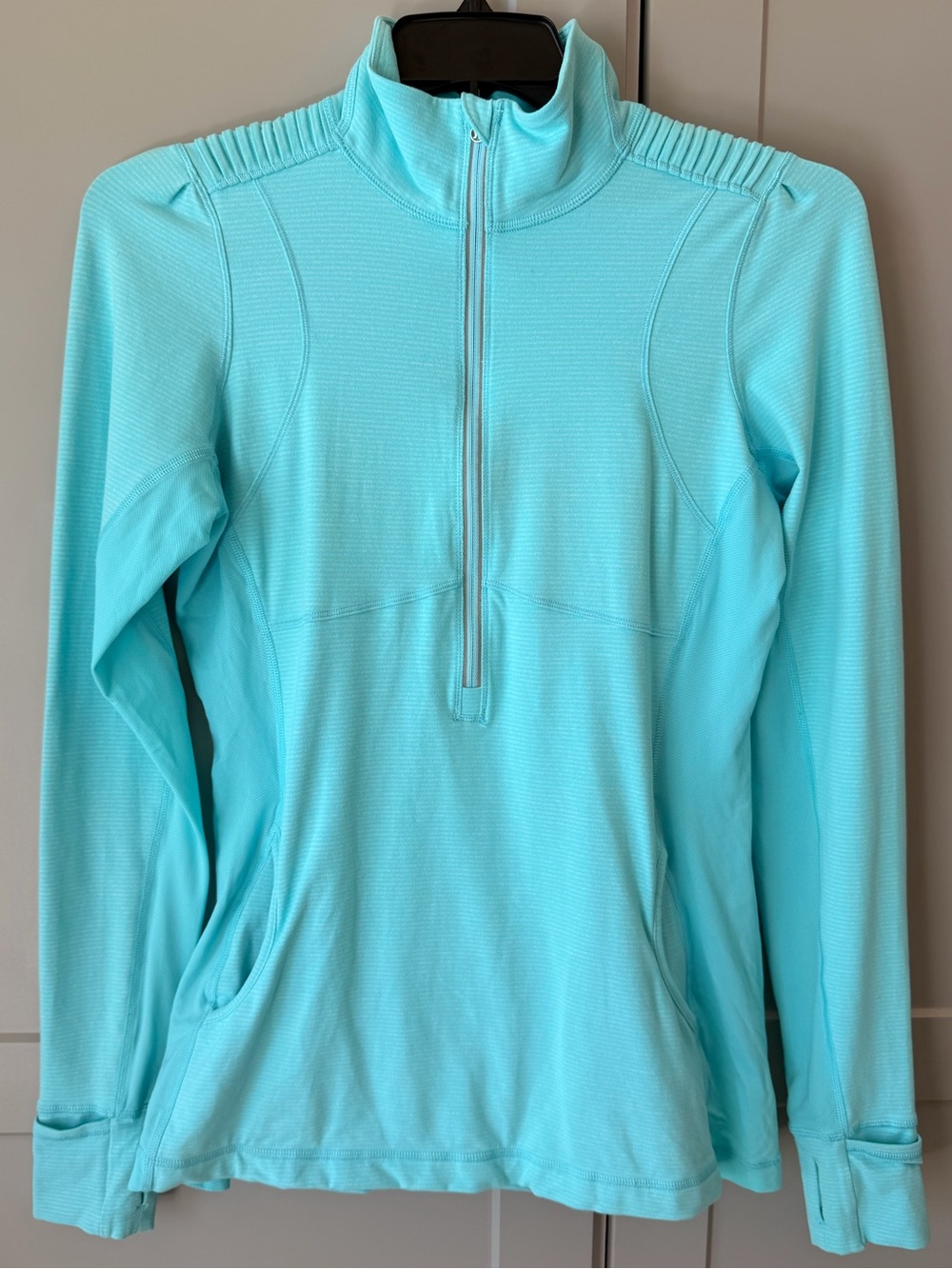 Lululemon Flash Forward Half Zip Aqua Blue Running Pullover Thumbholes Size 12